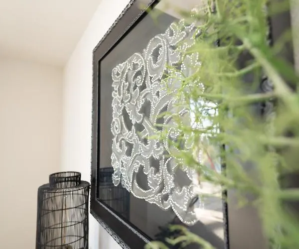 Bernstein's فندق مبيت وإفطار 3*