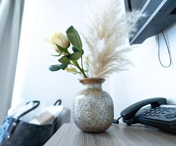 Bed & Breakfast Bernstein's 3*