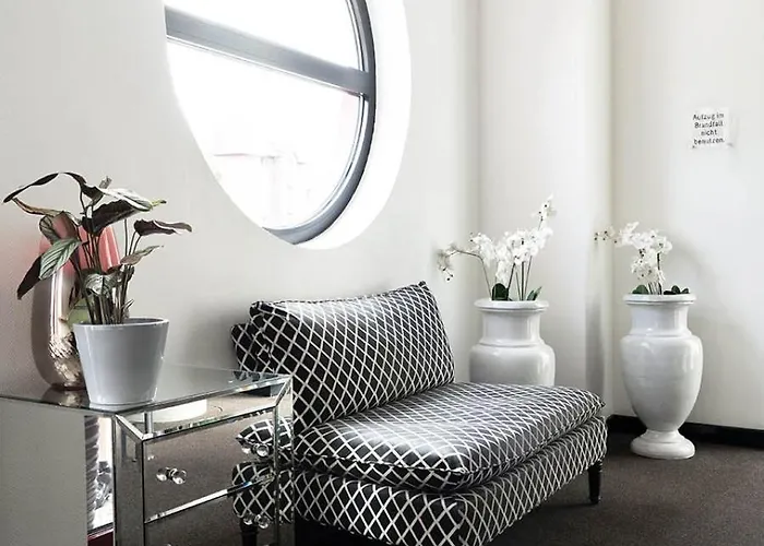 Bed & Breakfast Bernstein's 3*