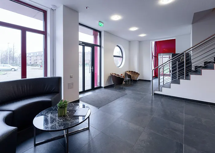 Bernstein's 3* شتاسفورت